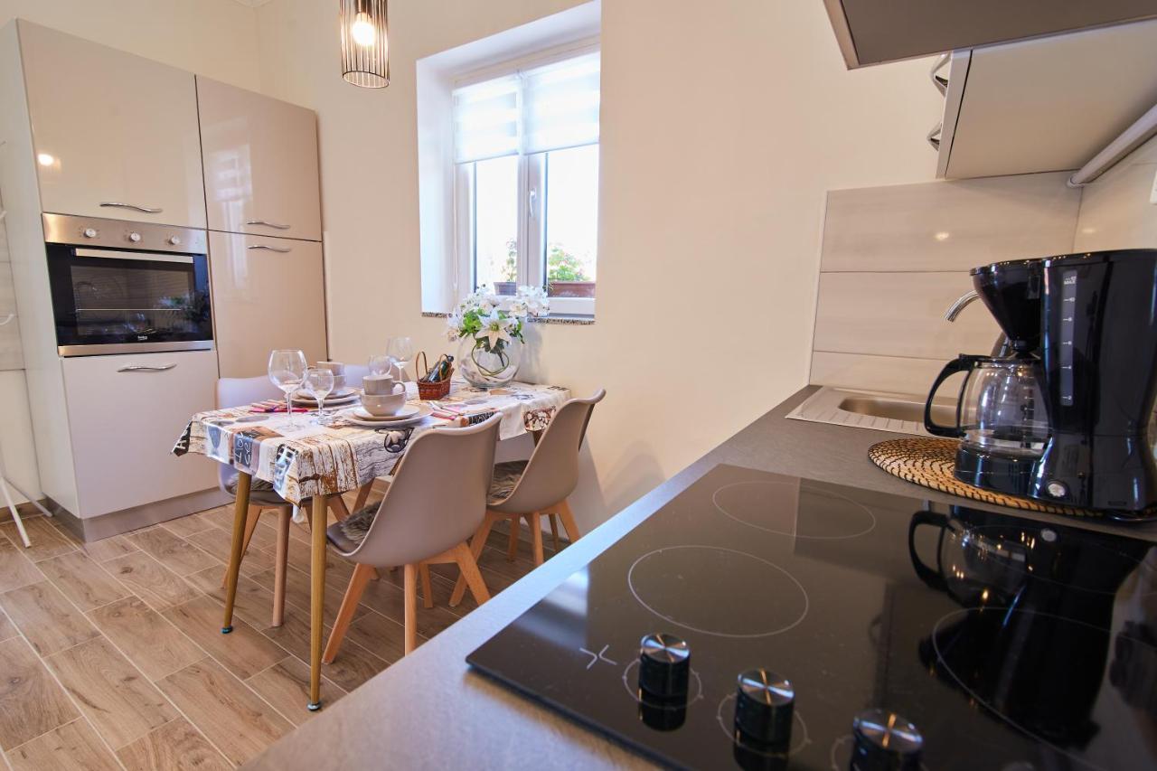 Studio Apartman Manuela Rijeka Exteriör bild